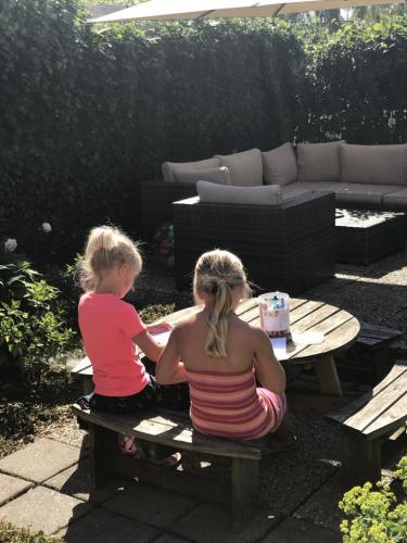 Buitenspelen_kleuren